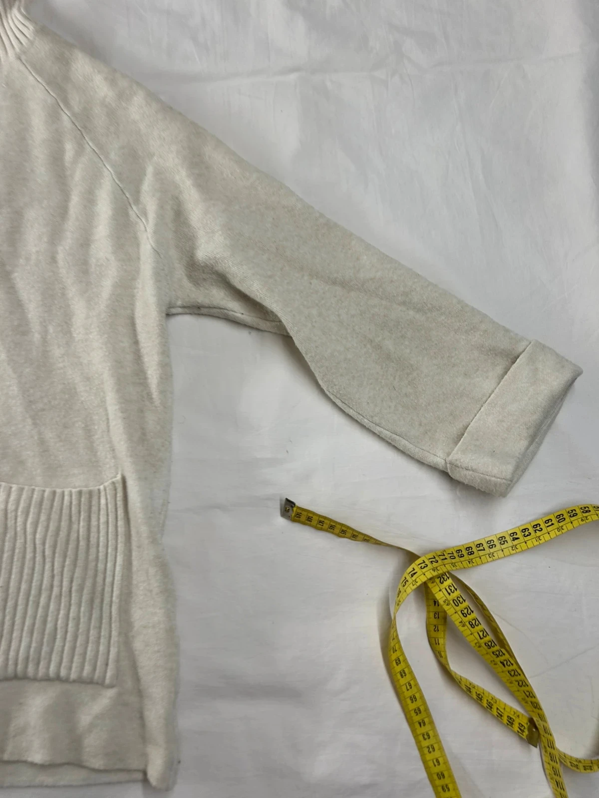 Crème witte trui met ronde hals – photo 4